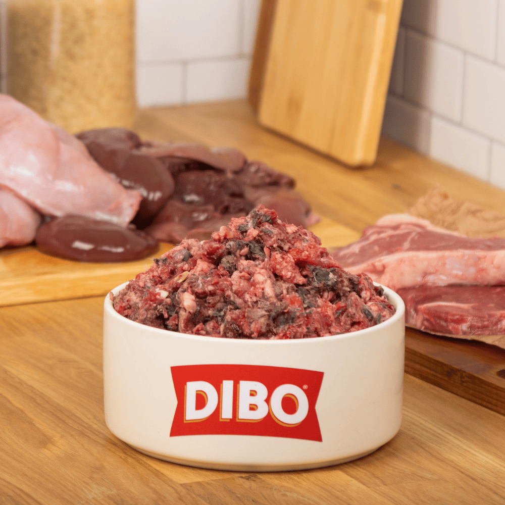 1KG Ox (Beef) Mince with Whole Rabbit in Fur 80-10-10